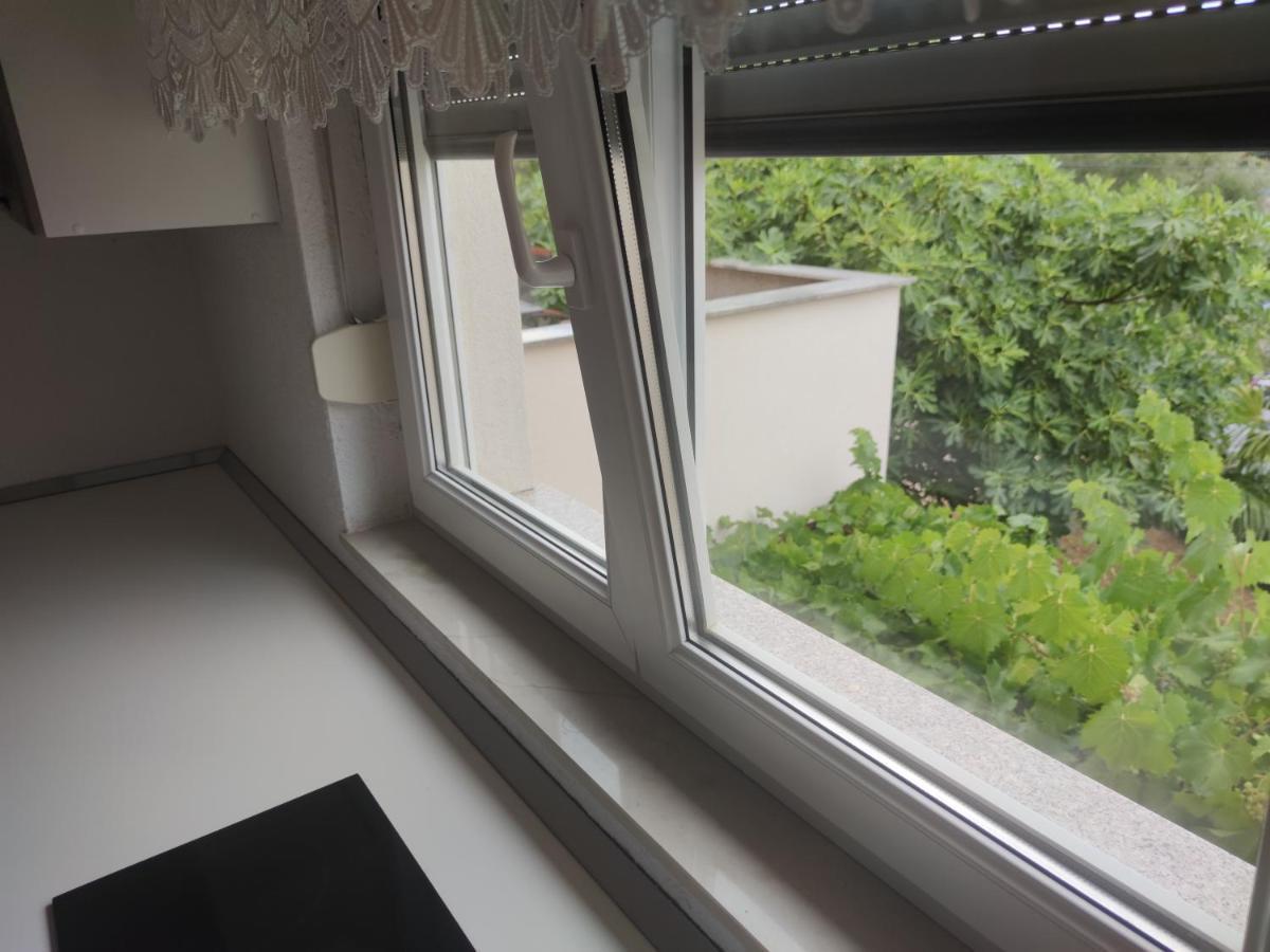Apartmani Kutlesa Vodice Buitenkant foto