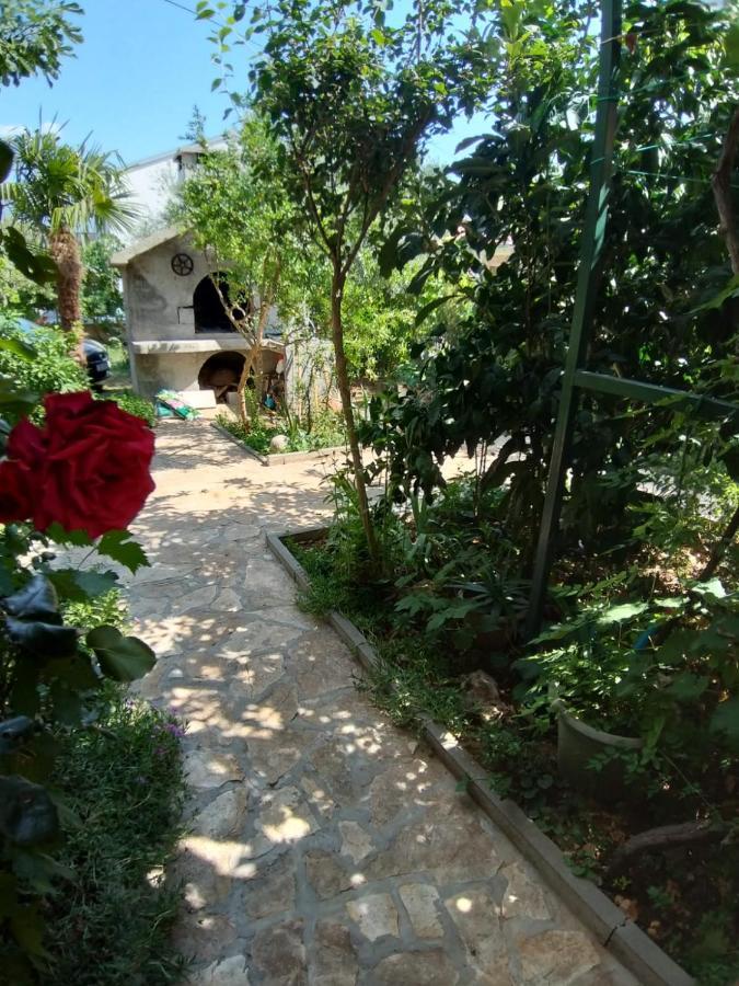 Apartmani Kutlesa Vodice Buitenkant foto
