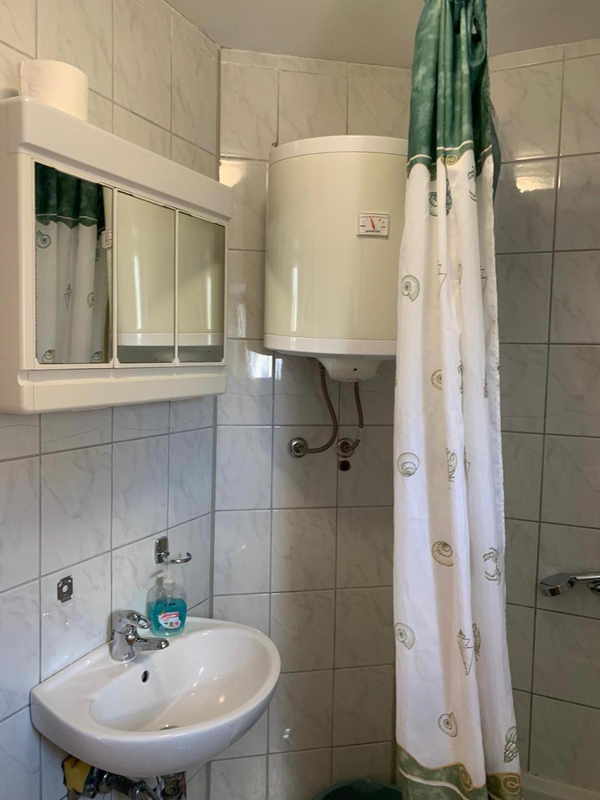 Apartmani Kutlesa Vodice Buitenkant foto