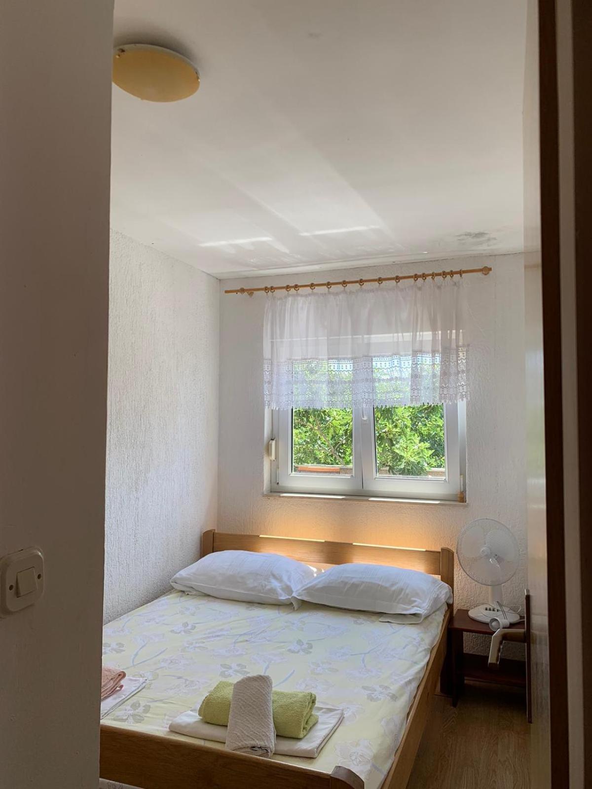 Apartmani Kutlesa Vodice Buitenkant foto