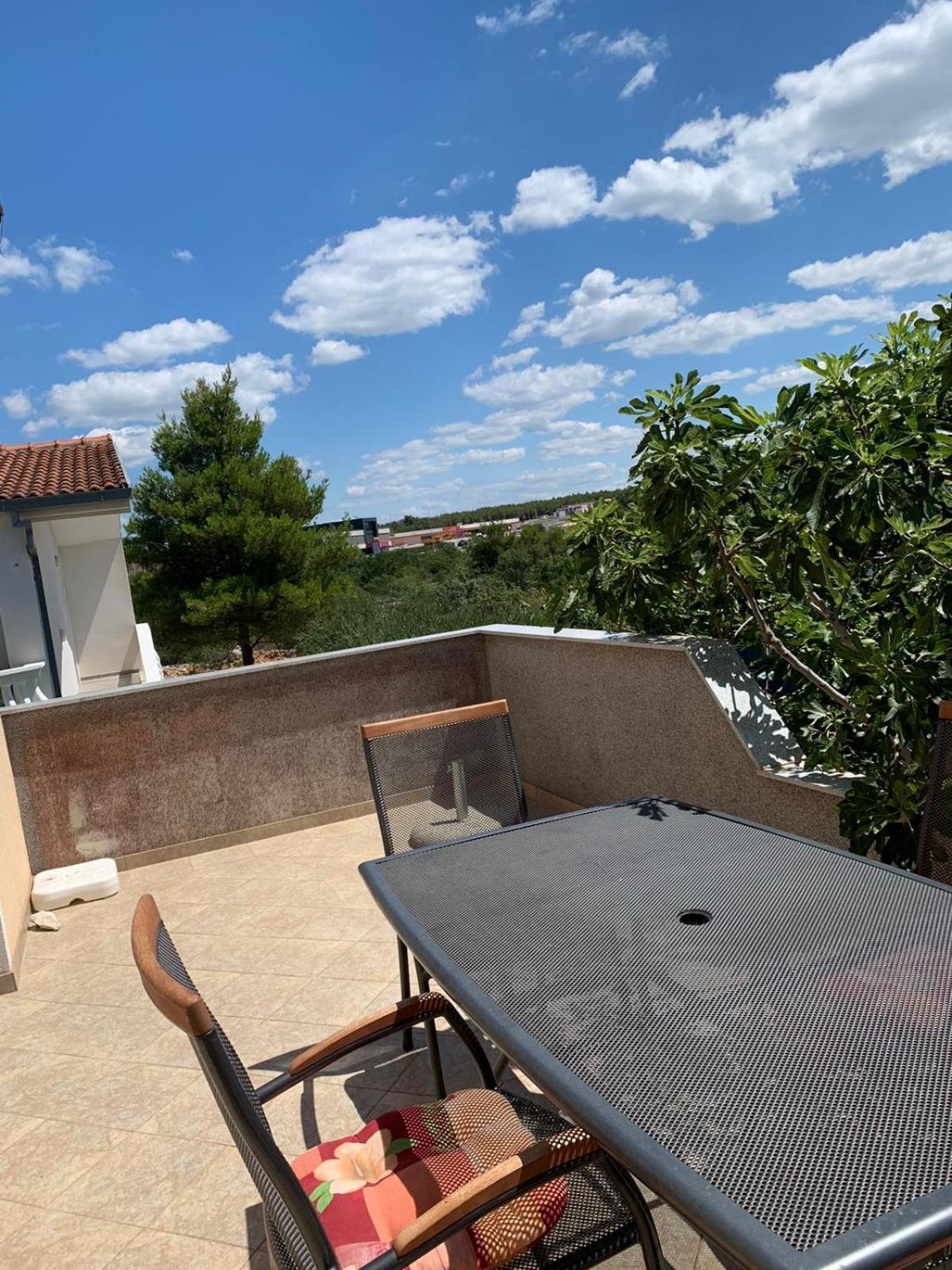 Apartmani Kutlesa Vodice Buitenkant foto